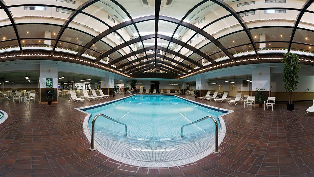 Hilton Appleton Paper Valley Extérieur photo